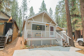 Moonridge Mountain - Great Cabin with all the amenities and great location! Hot tub!